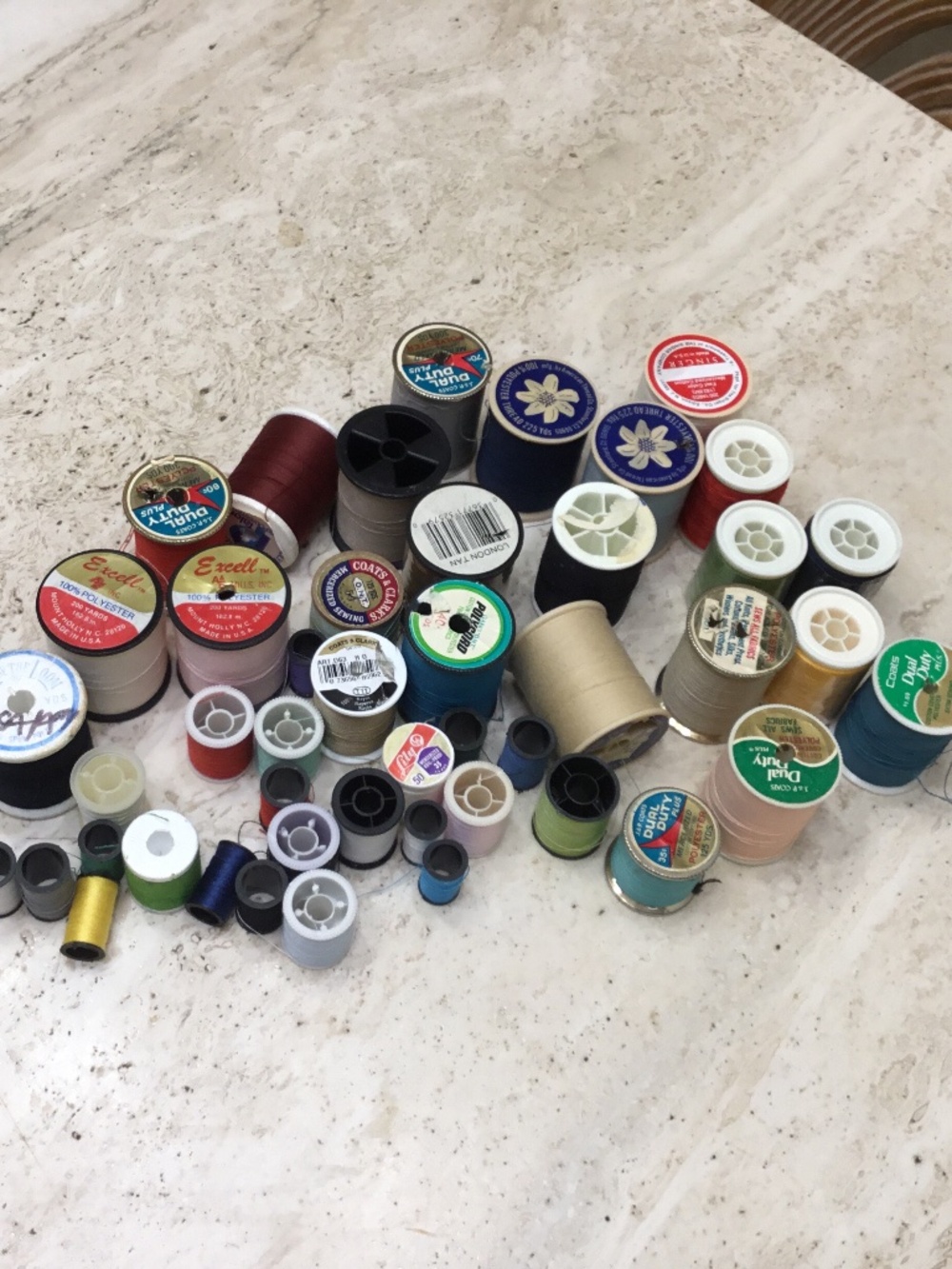 Assorted Thread and Sewing Spool Lot - Multi Color - Picture 1 of 4